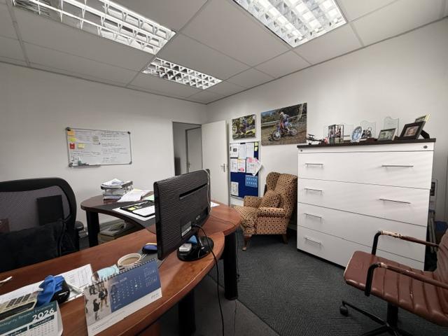 To Let Commercial Property for Rent in Walmer Eastern Cape